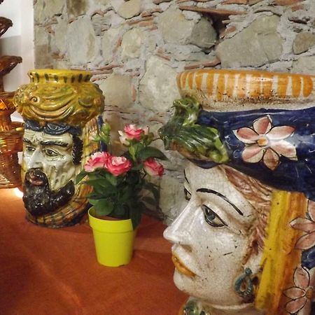 Albergo Diffuso Borgo Gallodoro ภายนอก รูปภาพ