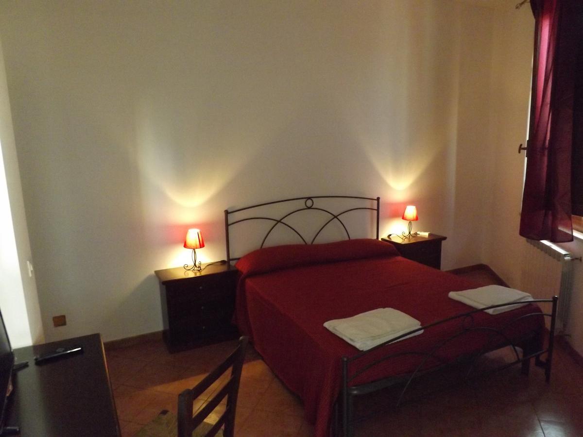 Albergo Diffuso Borgo Gallodoro ภายนอก รูปภาพ